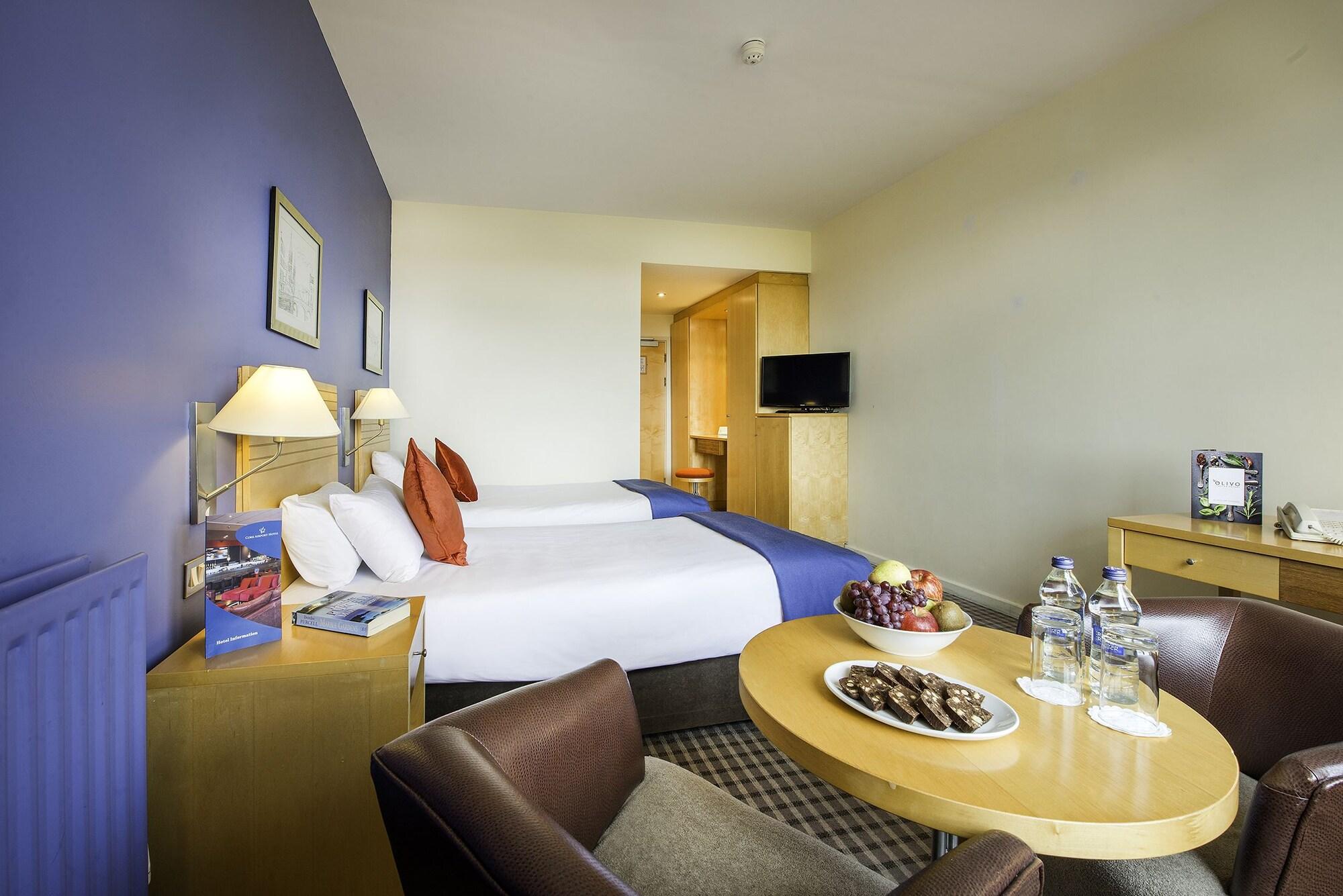 Cork Airport Hotel Екстер'єр фото