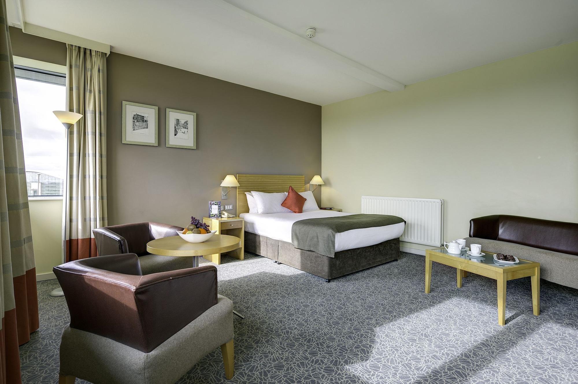 Cork Airport Hotel Екстер'єр фото