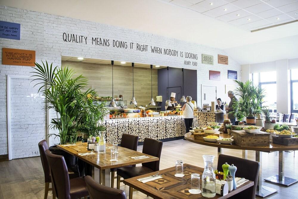 Cork Airport Hotel Екстер'єр фото