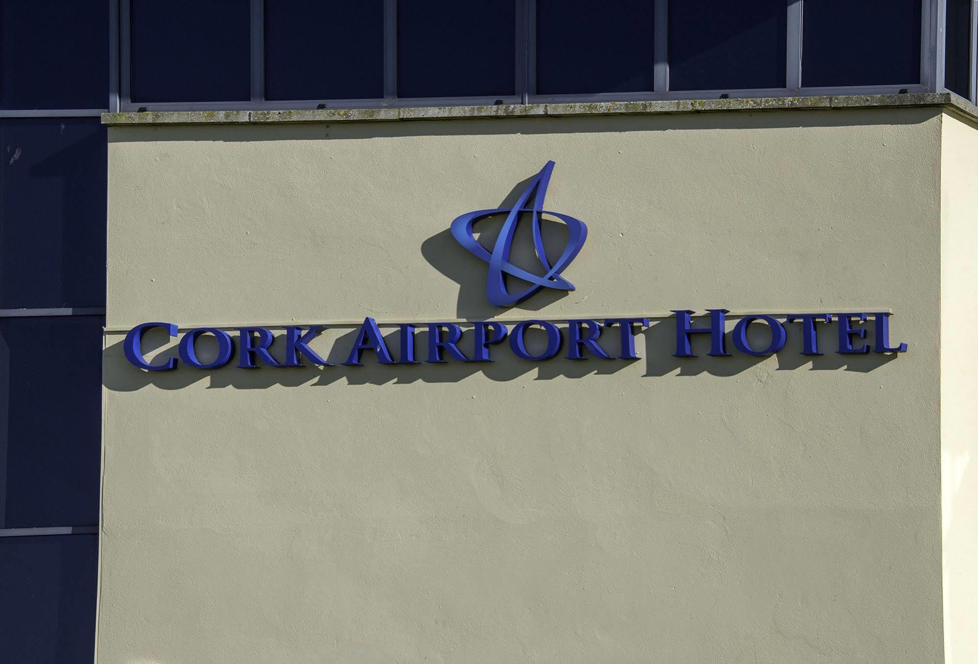 Cork Airport Hotel Екстер'єр фото