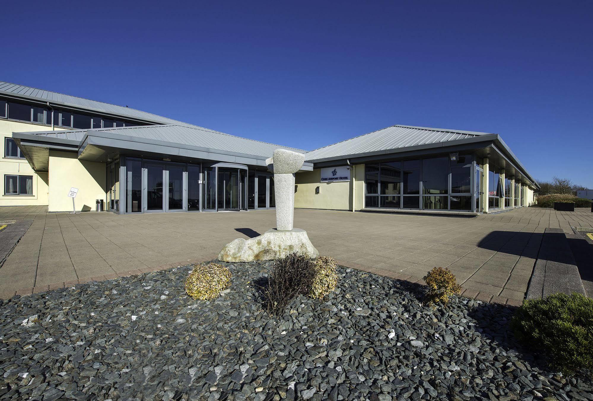 Cork Airport Hotel Екстер'єр фото