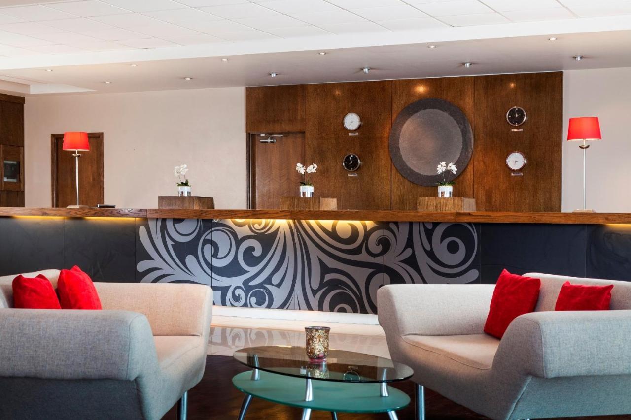 Cork Airport Hotel Екстер'єр фото