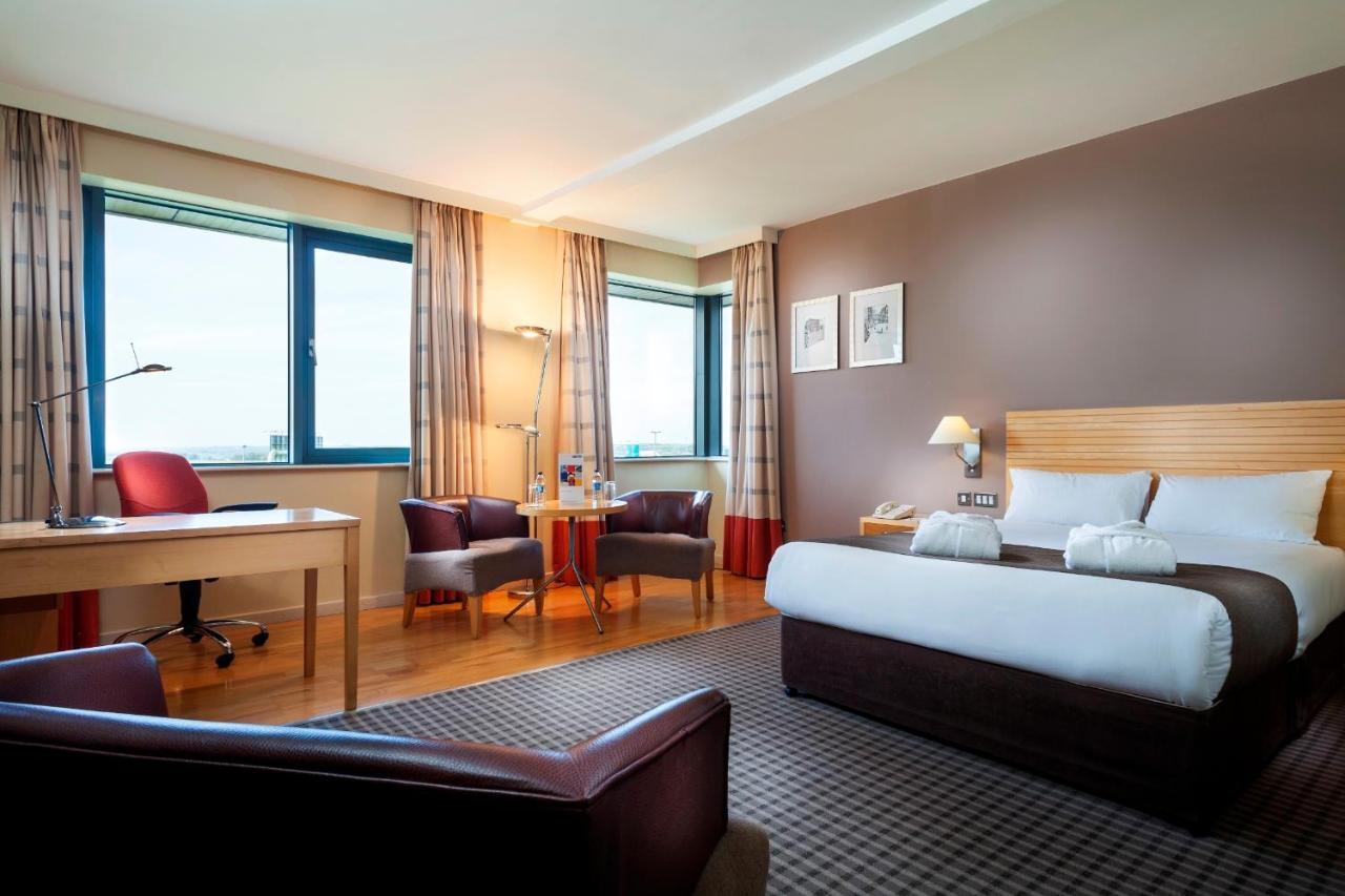 Cork Airport Hotel Екстер'єр фото